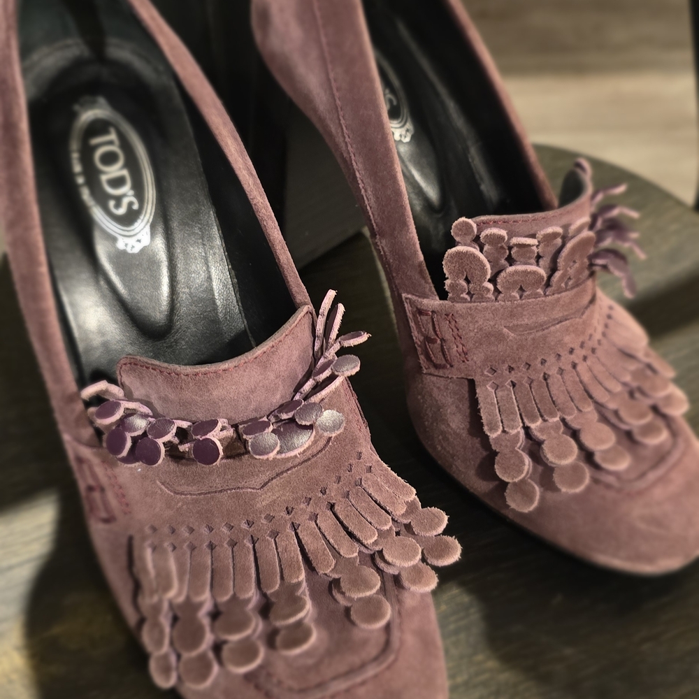 Tod's Women's Suede Heels - Mauve
